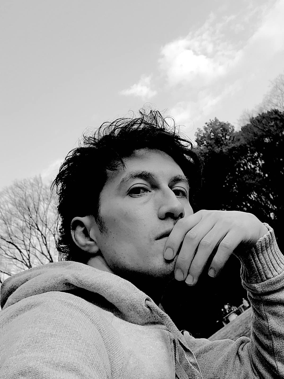 アレック自撮り画像